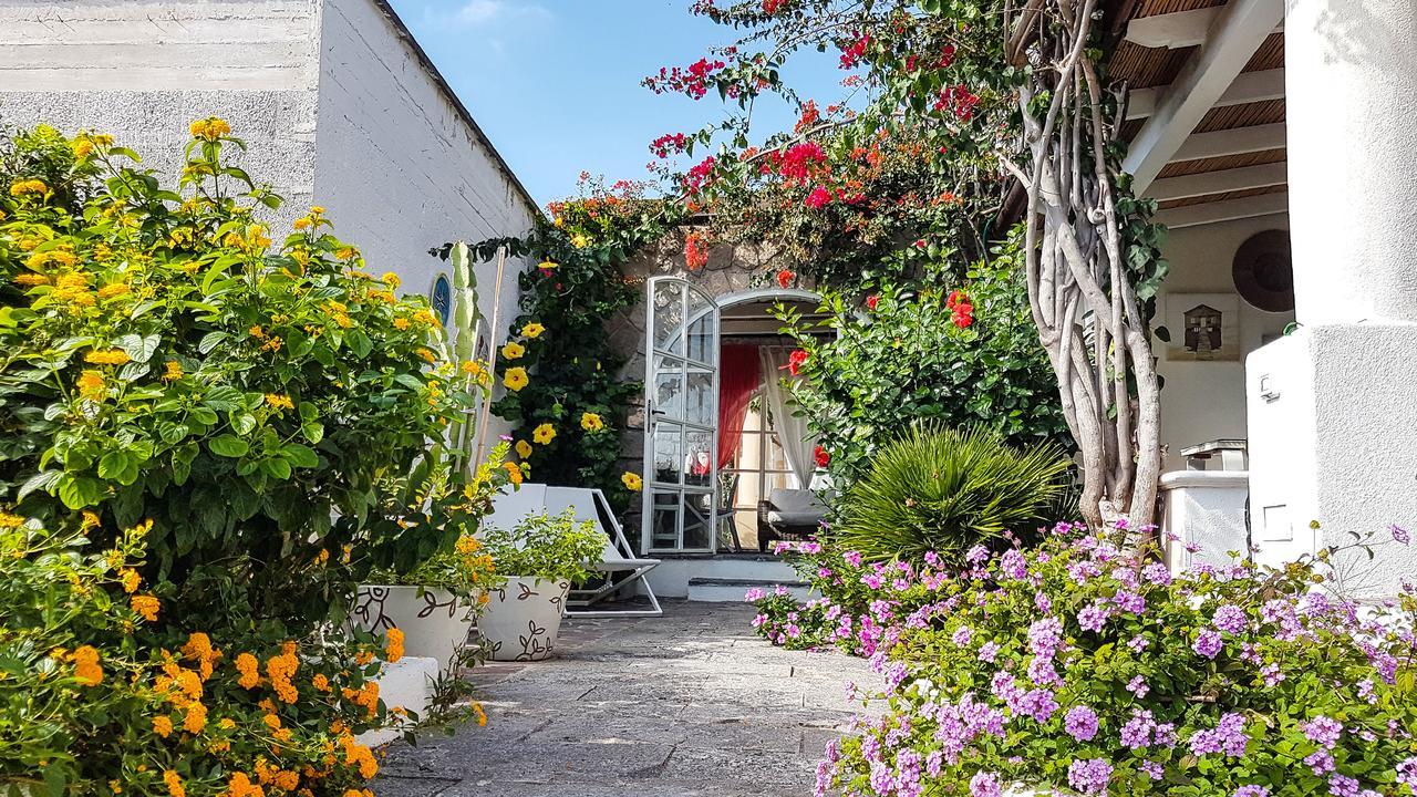 Villa Sea Rose Липари Экстерьер фото